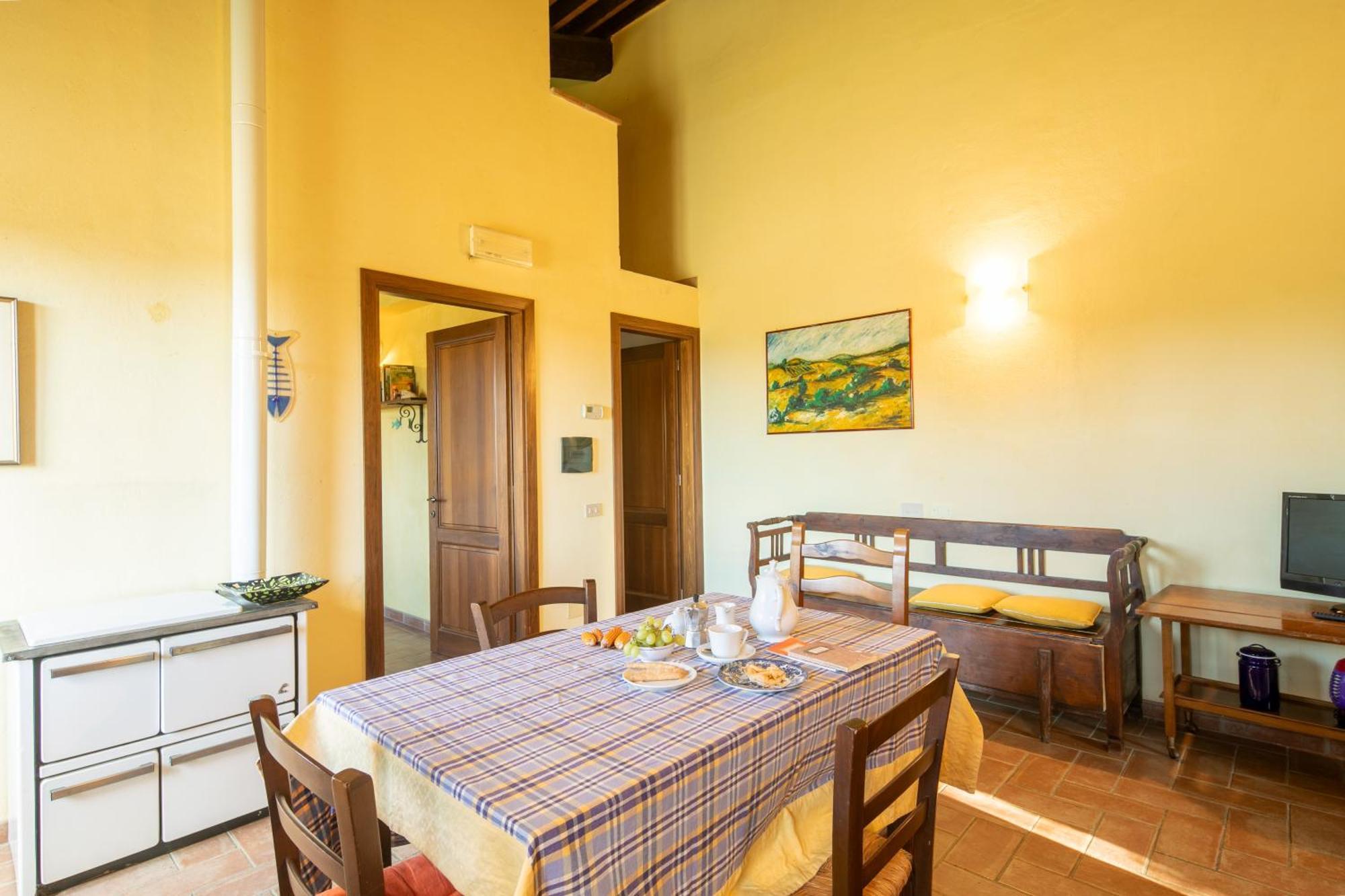 Agriturismo Fattoria Di Statiano Помаранче Екстериор снимка