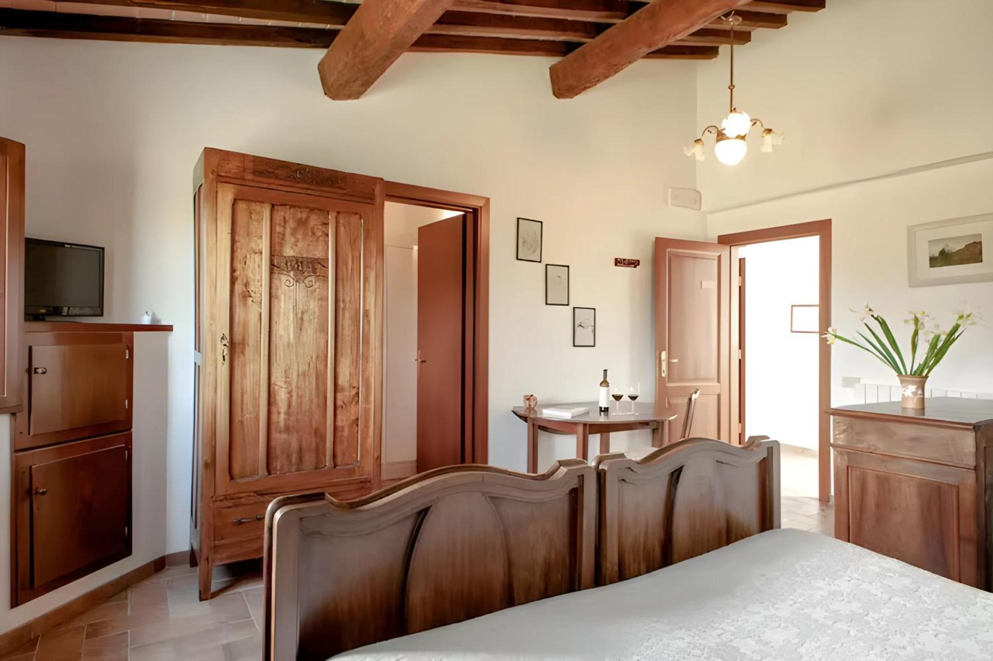 Agriturismo Fattoria Di Statiano Помаранче Екстериор снимка